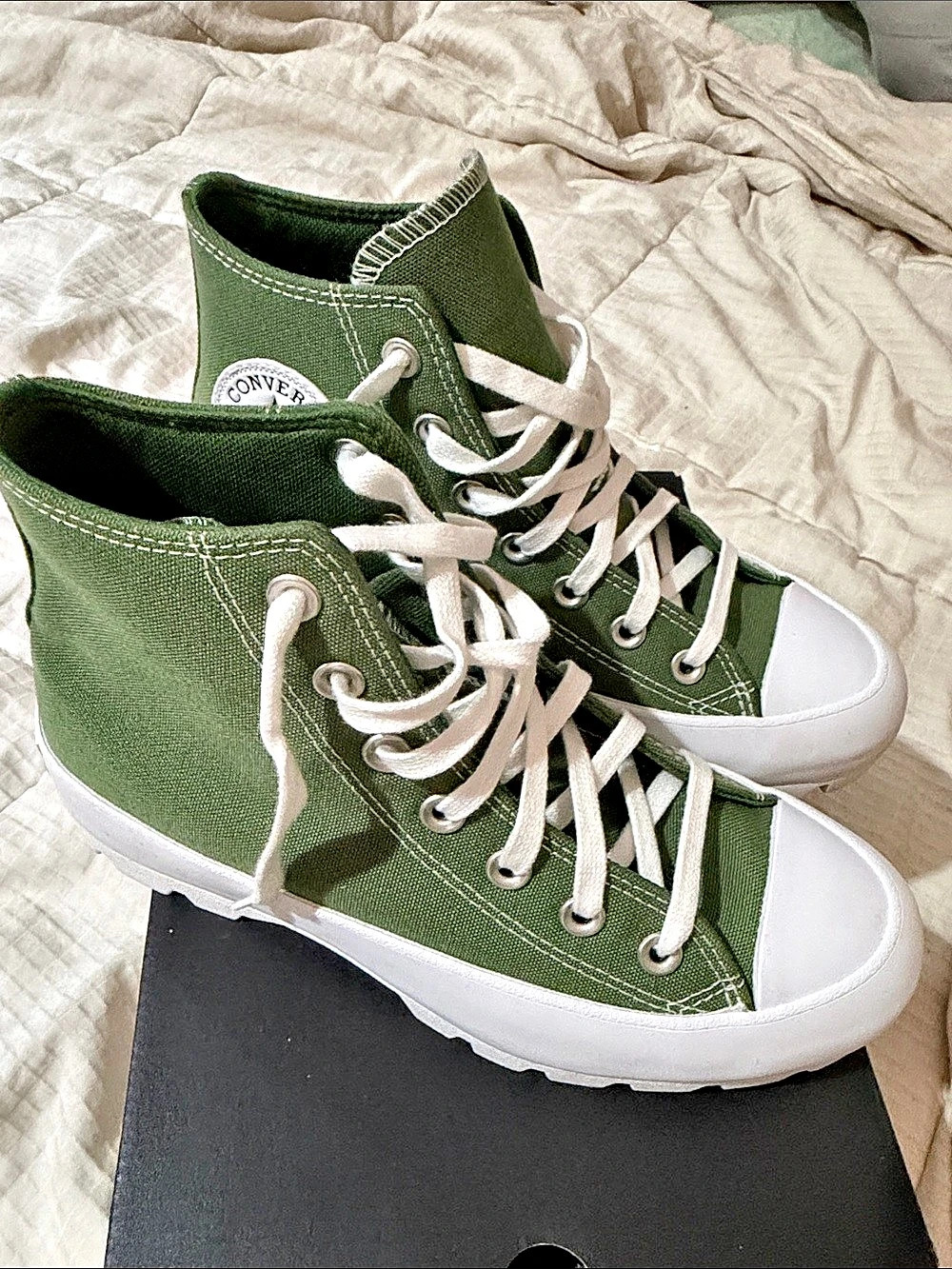 Converse Chuck Taylor All Star Lugged Hi Treeline Sneakers Green US 7